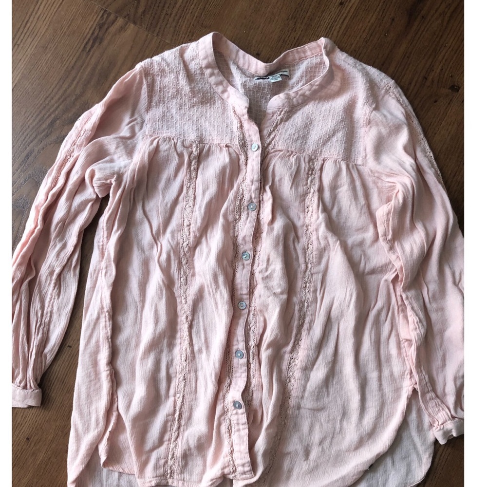 American Eagle top